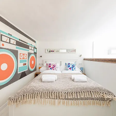 Charming & The Hidden Gem On Akacfa Str Διαμέρισμα *