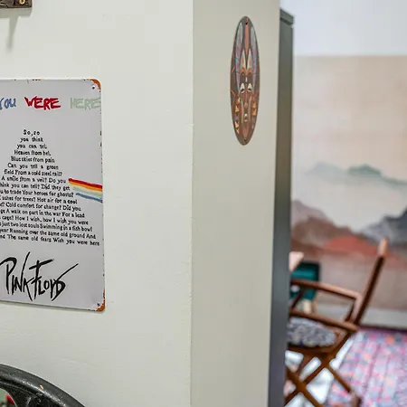 Charming & The Hidden Gem On Akacfa Str Διαμέρισμα *