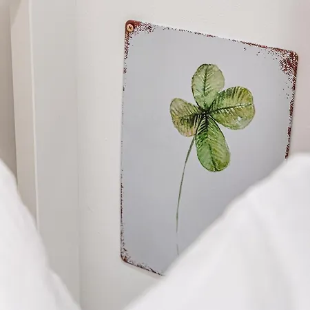 Διαμέρισμα Charming & The Hidden Gem On Akacfa Str