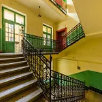 Charming & The Hidden Gem On Akacfa Str * Budapest