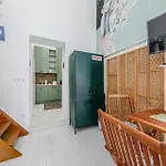 Charming & The Hidden Gem On Akacfa Str Appartement Budapest