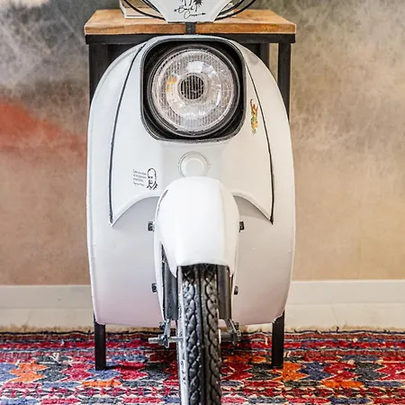 Apartment Charming & The Hidden Gem On Akacfa Str *