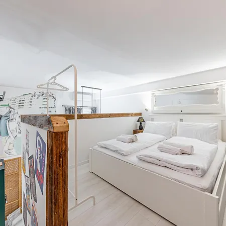 Apartment Charming & The Hidden Gem On Akacfa Str *